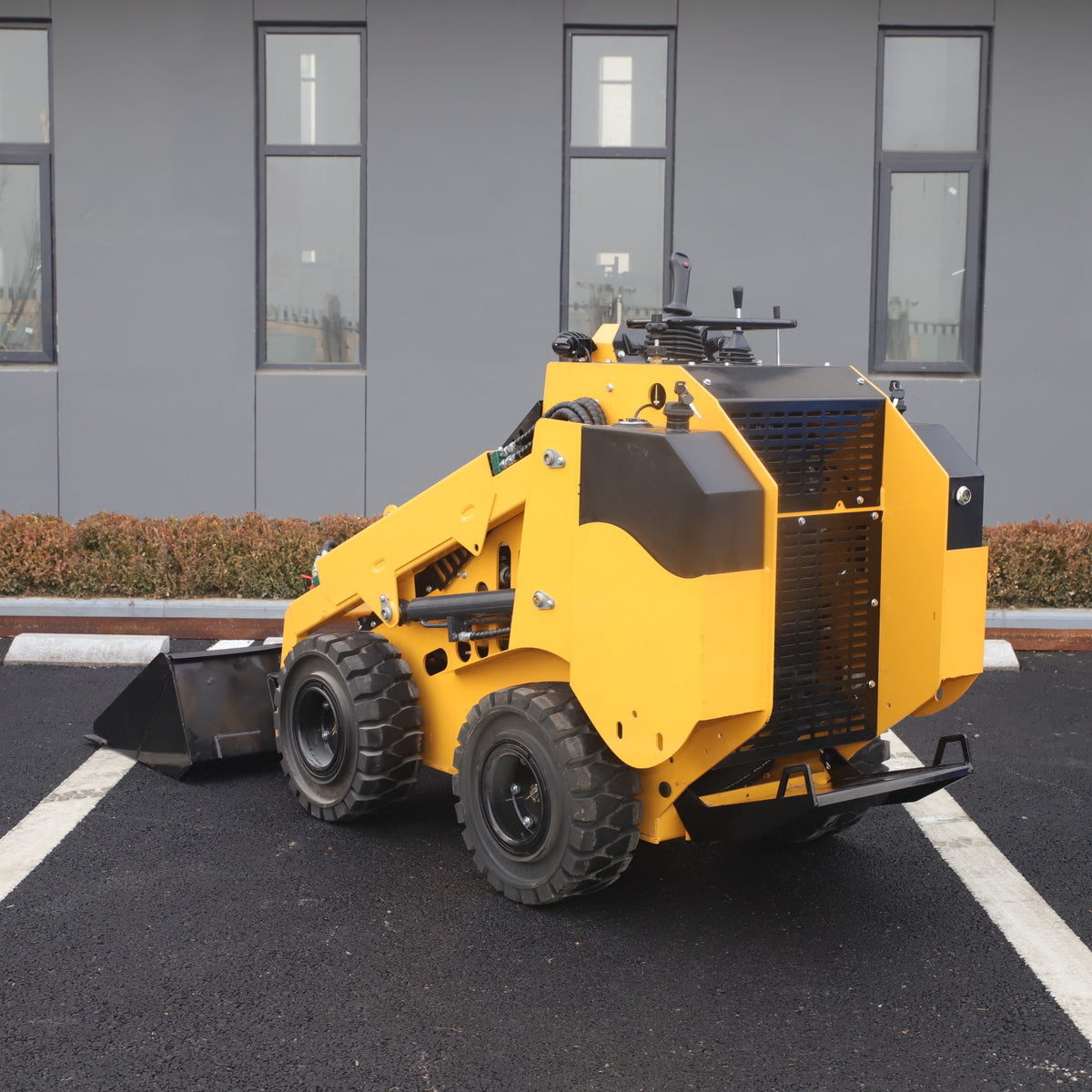 DIG-BOY DBL-S750 Wheeled Skid Steer Loader